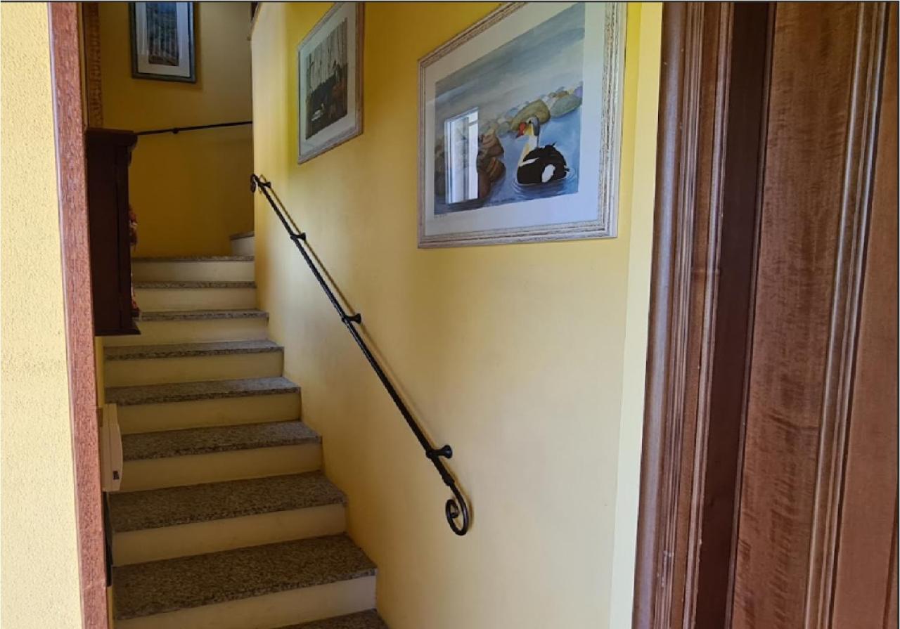 La Terrazza Sui Limoni: Nature Retreat with Beach and Adventure Access Cisano sul Neva Exterior photo